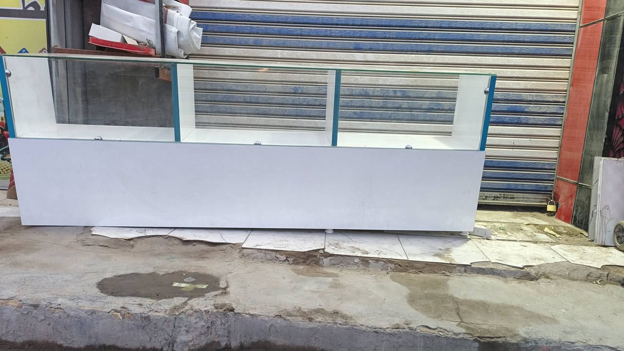 كاشير للبيع بسعر مناسب
***********
