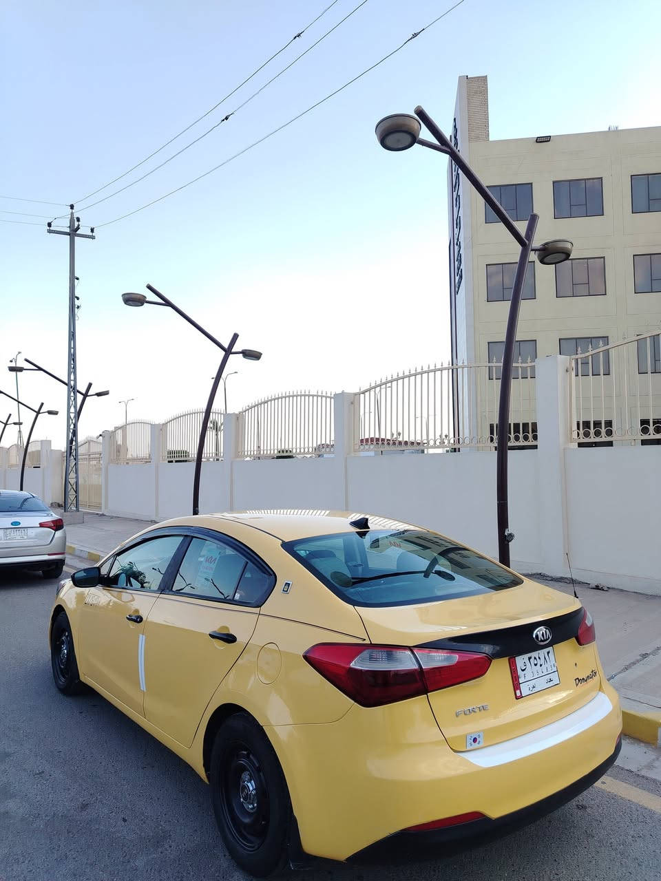 للبيع او مراوس يرهم حسب القناعه

كيا فورتي 2014 رقم بغداد تحويل ثاني يوم شرط اكاتبك عقد مروري
وارد أمريكي أمريكي حادثه خفيف دعاميه اماميه
صور الحادث مرفق بالمنشور
وبيها بالعراق فقط باب السايق مبدل بدون دواخل

شواصي لغود حوض كفاله قماره تكم كفاله
محرك 1800 دوش المرغوب بدون نفخ بدون تنقيص
كيره at المرغوب 6 نمر

تبريد شغال ثلج.. صدر جديد مبدله الخلفي والأمامي.. تخم تاير جديد
سياره جاهزه كبل للشارع تشتغل بيها بالعافيه عل ياخذها

السعر 95 وبيها مجال للشراي
***********
*********** واتساب
مكان السياره فلوجه حي العسكري قرب سيطره الموظفين
