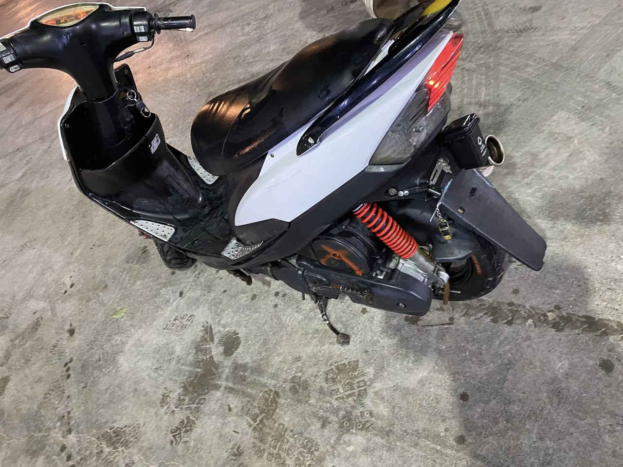 اسلام عليكم دراجه ماكس عدله للبيع دراجه نضيفه كلشي مابيهه نضيفه نفس ما واضحه بل صوره نكره سلف الدراجه ماعايزه اي شي وياهه كفرات الابلادي كامله  السعر ٤٧٥ اوبيه مجال قليل اي استفسار اتصل عله هذه الرقم ***********المكان بابل الامسيب
