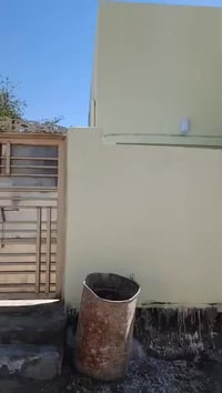 اللهم صل علـى محمد وآل محمد بيت للبيع المساحه 200متر طابو زراعي سند 25...