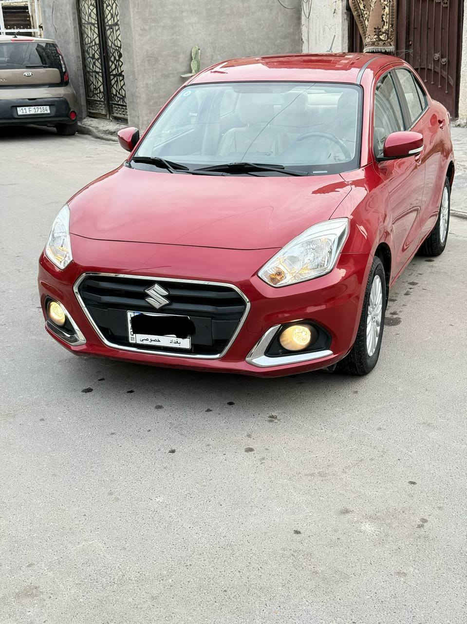 سوزوكي ديزاير 2022 ياباني للبيع ضمان 5 سنوات رقم  بغداد تحويل مباشر السيارة جديده جدآ مكفولة من الصبغ التبديل والبارد ماشيه 50 ألف فول مواصفات 
بصمة تشغيل 
بصمه أبواب 
تبريد قطعتين 
 ويل كب حجم 15 
مانع أنزلاق 
دبل أيرباك 
حساسات خلفيه 
مرايات شفط
جام كهرباء
شاشة كاميرا
السيارة  خليجيه 
 سبير منازل 
السعر 11400 ورقة  
المعلومات الاتصال على الرقم ***********
