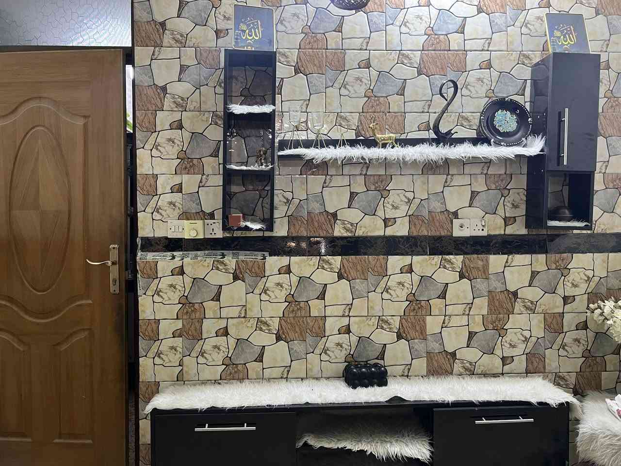 للبيع ب٦٠ وبي مجال الدوره ابو دشير الشهداء لتواصل خاص او واتساب ***********
