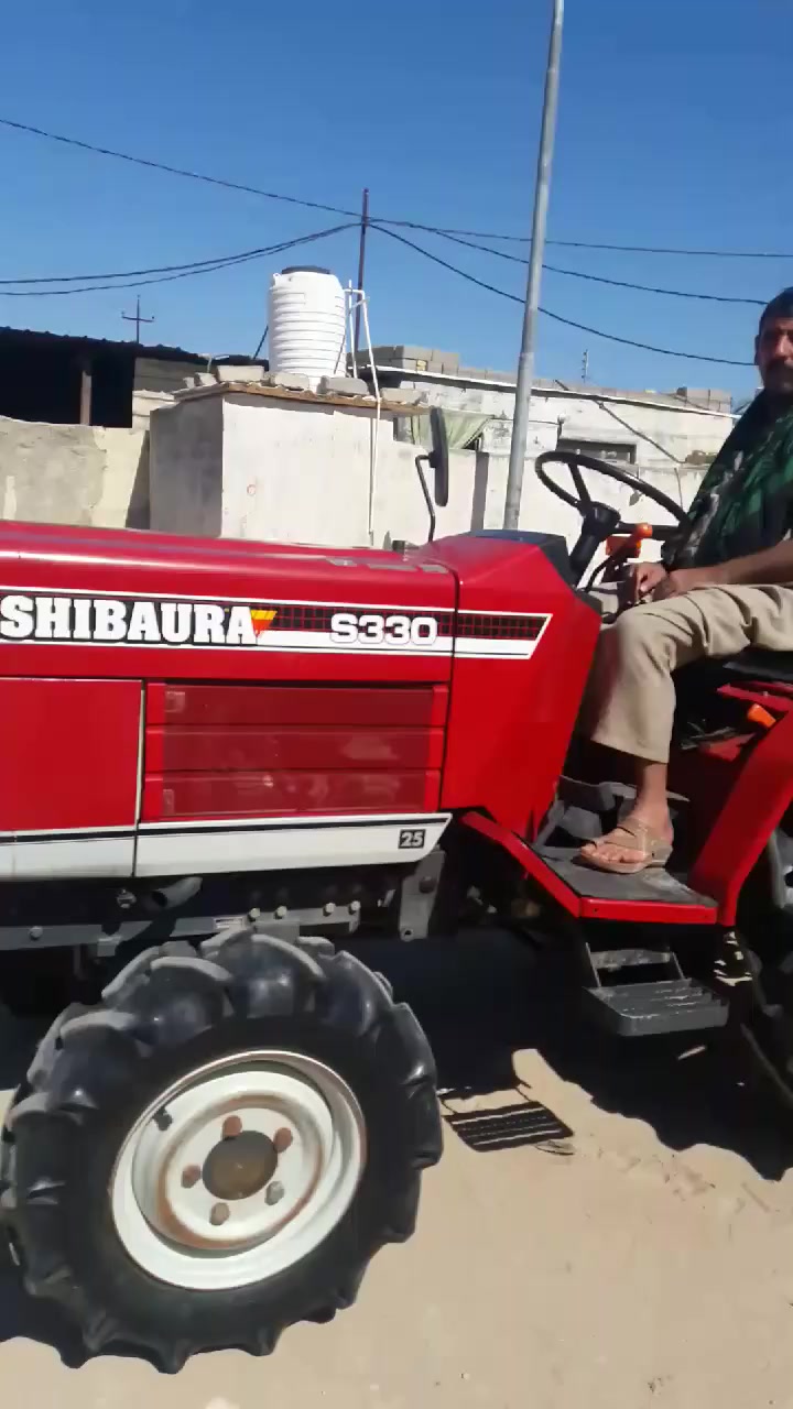 جرار بستنه 30حصان 3بستم توضيح اكثر داخل الفيديو السعر 10مليون المكان الناصريه كرمة بني سعيد القبس ***********
