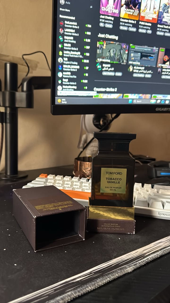 الله بالخير ع الجميع 
ثلاث عطور مستخدمات للبيع 
Tom ford tobacco vanilla 100ml 
مستخدم 15ml الى 20ml 
السعر المطلوب 
350 الف
Tom ford oud wood ￼￼50ml 
مستخدم عشر بخات لتجربه 
بدون علبه
السعر المطلوب 
265 الف
Cucci cuilty elixir 60ml 
مستخدم ثلاث بخات 
بدون علبه
السعر المطلوب 
125 الف


**إذا كنت صاحب هذا الإعلان وتريد حذفه لأي سبب، رجاءا أرسل رسالة إلى الدعم الفني**