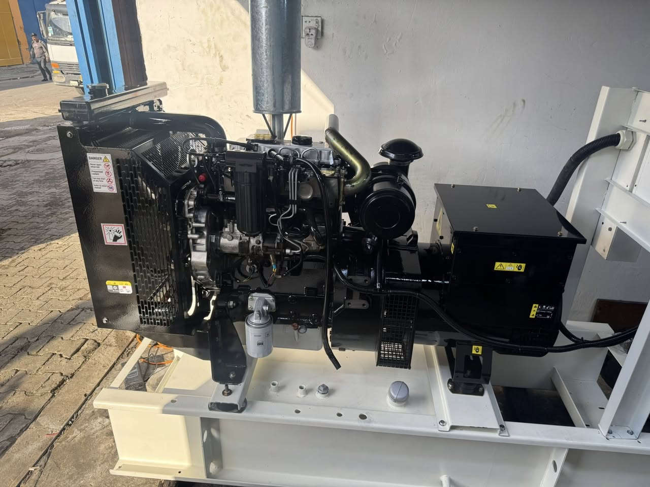 موالده بيركنز إنكليزي ٦٠ كيفي ٣سلندر  شاصي شغاله على حمل لا صوف ولا تبخير نظام أوتوماتيك كل حساسات شغاله العنوان بغداد مجمع المشن 
السعر ٤٥ 
للاتصال ***********
