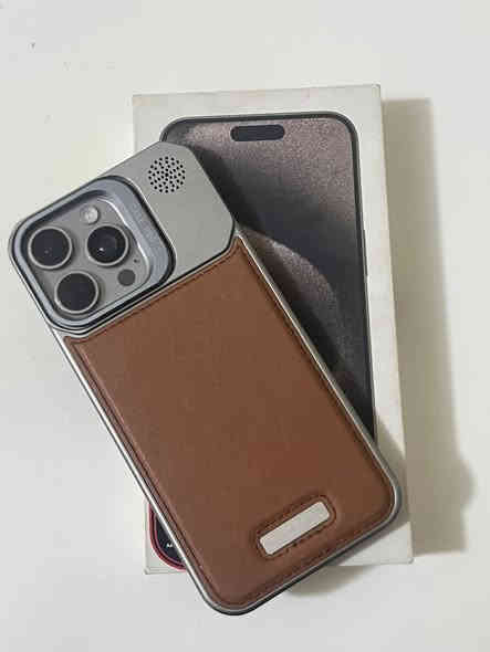 آيفون 15 برو ماكس ذاكره 256 بطاريه 88 ماستر A/AAالجهاز وتر مامفتوح فقط هاي النقطه السوده سعر 750 وبي مجال بغداد المشتل 
***********
