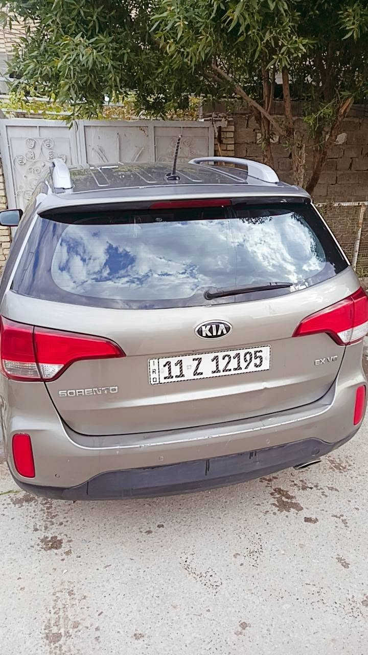 سورنتو موديل 15محرك سته سلندر Gdi
رقم بغداد بسمي 
حادث جاملغ اليمنه وبنيد مبدل  السعر 135
مكان بغداد الشعب ***********
*********** مكلف بالنشر
