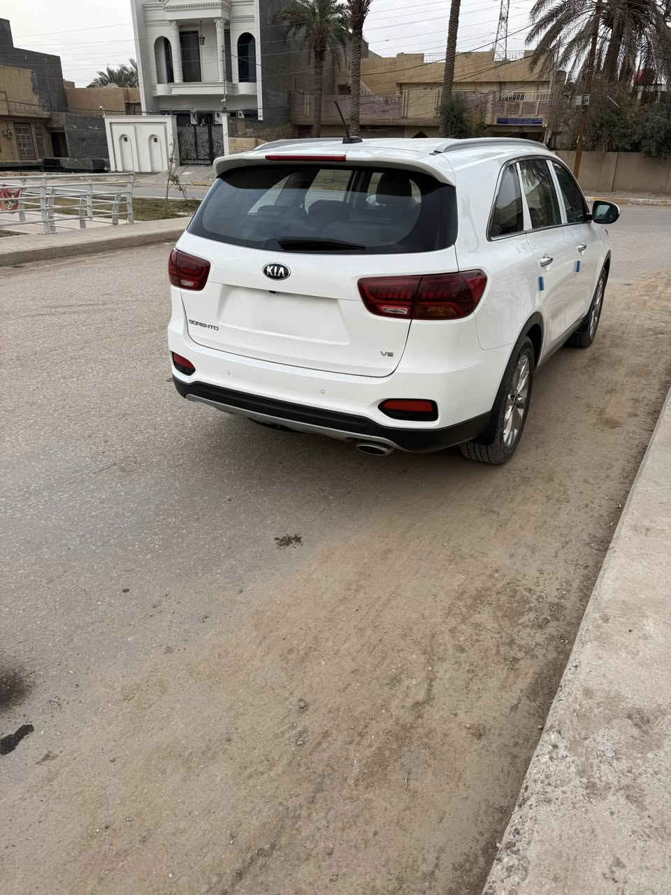 السلام عليكم
للبيع فقط كيا سورينتو خليجي موديل 2019 مكفوله من الصبغ والتبديل والبارد السياره باسمي رقم بابل الماني 
مواصفات السورينتو المعروفه 
6 سلندر 3500 
كشنات جلد ومغلفه جلد كشنات كهرباء السائق والصدر 
ماشيه 47920 
حساس امامي خلفي جنطه كهرباء السعر 267 وبيها مجال  
مكان السياره بابل الجمعيه
للاستفسار الاتصال 
***********
