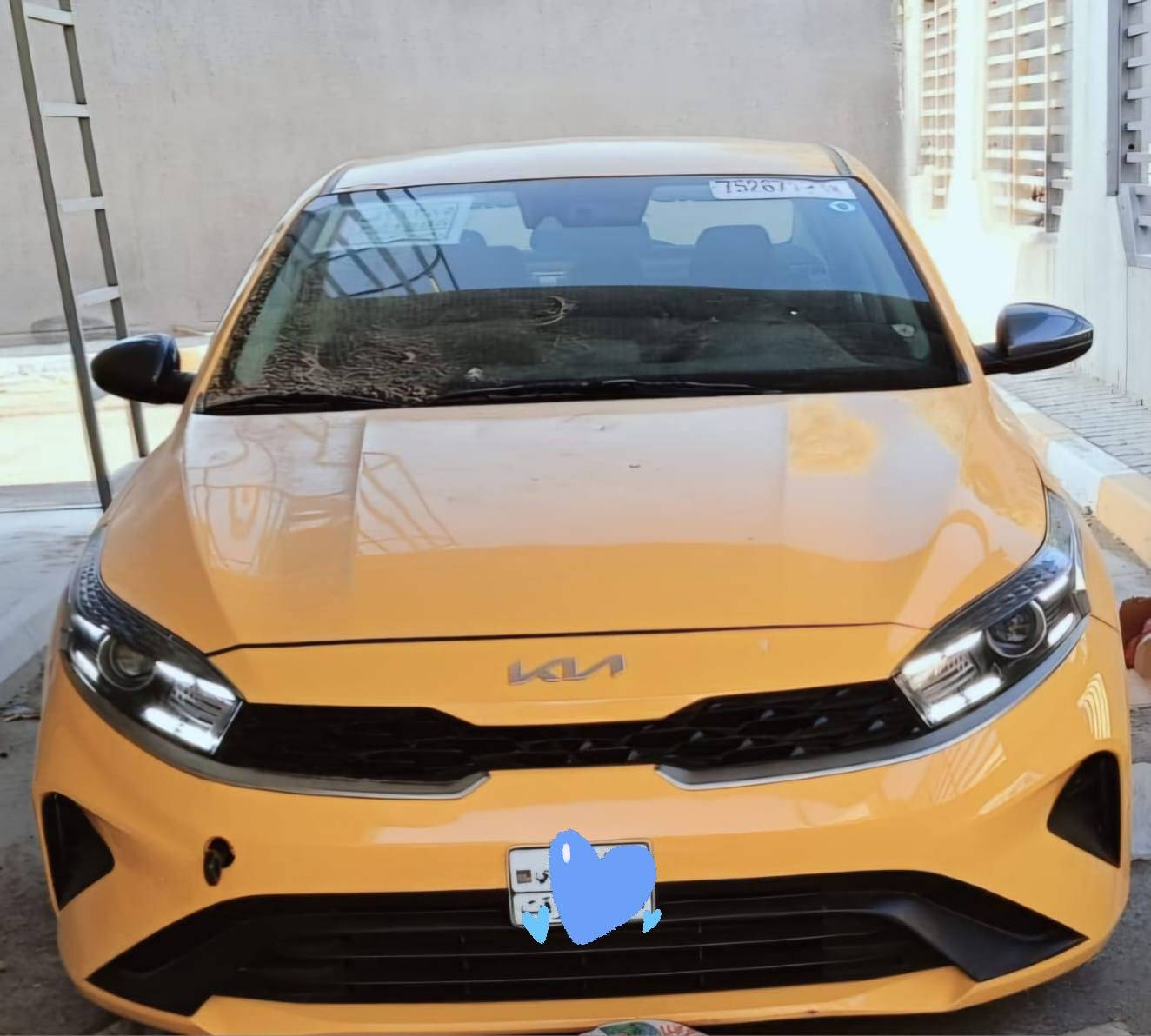 السلام عليكم فورتي 23 وارد امريكي حادثه موظح بلمنشور مبدل بيه جاملغ وبنيد موظح بسونار ماشيه 54 منظومة غاز سيارة خير من لله مكاني بغداد الشعب او عويريج السعر 150$ وبيه مجال *********** رقم بغداد
