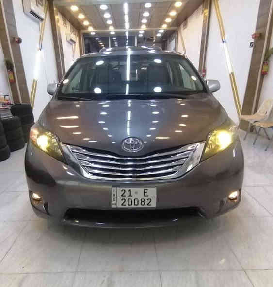 السلام عليكم ورحمة الله
تويوتا سينا  2017  للبيع او مراوس
محرك v6
ماشية 249 كيلومتر 
مواصفات se. فول للأخير 
تحكم ستيرن فتحة سقف ،،،كوشنات امامي كهرباء وهيتر 
صندوق كهرباء شفط  وبابين خلفي سلايت
تبريد مركزي   وباقي الموصفات المعروفة  
***  بدون صبغ بيهة جاملغين امامي وبونيد مبدلات بلاد نفس اللون سيارة نضيفة واحلة من الصَور كاملة للأخير بدون اي نواقص متحتاج اي مصرف ،،رقم سليمانية مميز الجديد ،،شرط وكالة وتحويل
كيرك ومحرك بشرط  
مكاني خانقين معرض الحمدى السعر  220 وبي مجال 
للأستفسار اكثر الاتصال
*********** 
*********** خناقين
