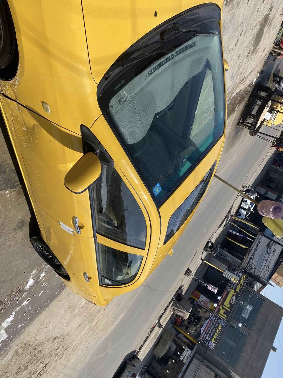 بي وايدي F3
موديل ١٣
شاشه فتحه 
واكفه بيه خانه رابعه 
وطخات موضحه بل صوره 
بل حقيقه نصبه احلى 
تبريد ثلج 
مبدل منضومه كامله 
باتري جديد 
صدر نص عمر 
سعر ٤٣
كير عادي 
***********
