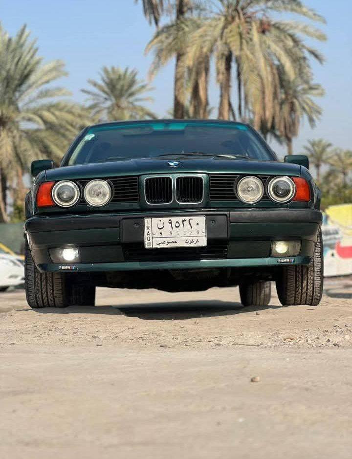 525 أصل بليته وسنويه موديل 91
سنويه مشروع وطني جديده تحويل او وكاله 
كير محرك كفاله شرط شلعه بطناش معدل 
مسكر عدل المرغوب مكينه ناعمه كير ألماني 
تبريد قطعتين 
برده خلفيه 
غرفه بيجي مثل ماموضح بلصوره 
تخم تاير وتخم ويل خليه 
كهربئيات بلاد ضفاير بلاد 
أي بي إس شغال 
كير تلث انضمت قياده شغال 
السياره مال جناي حبايب السياره احله من الصور بهواي 
السعر 68 مكان بغداد البياع 

***********
