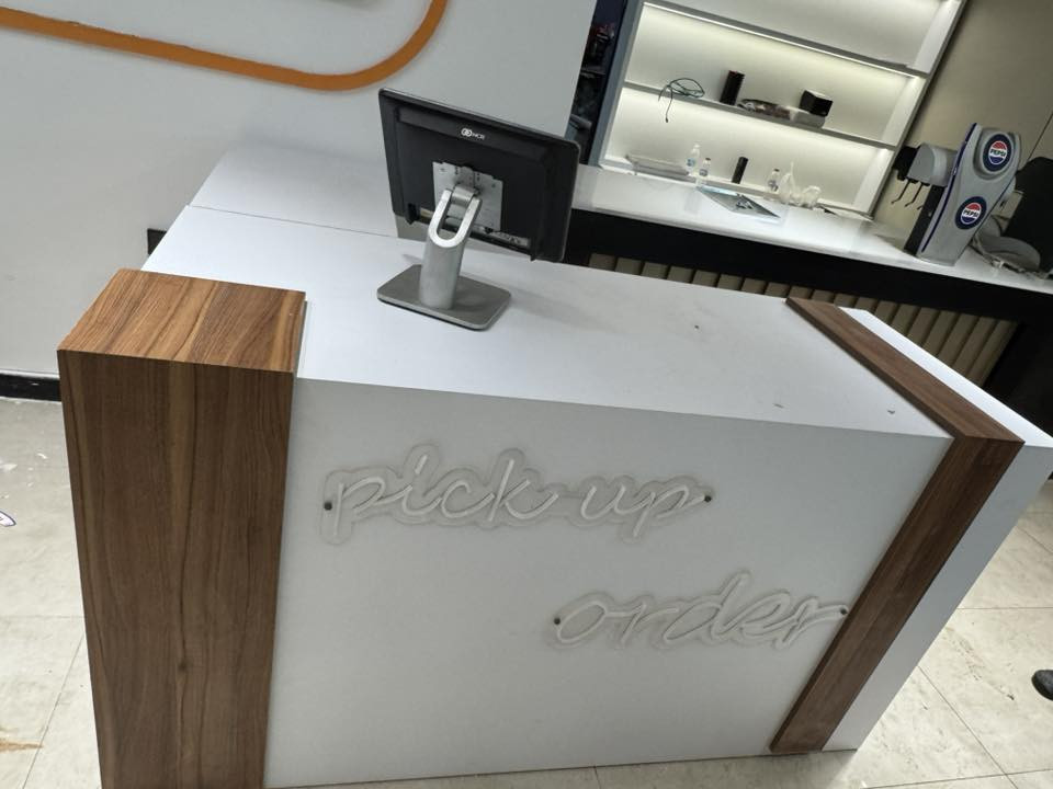 كاشير غير مستعمل اللبيع الوزيريه ***********
