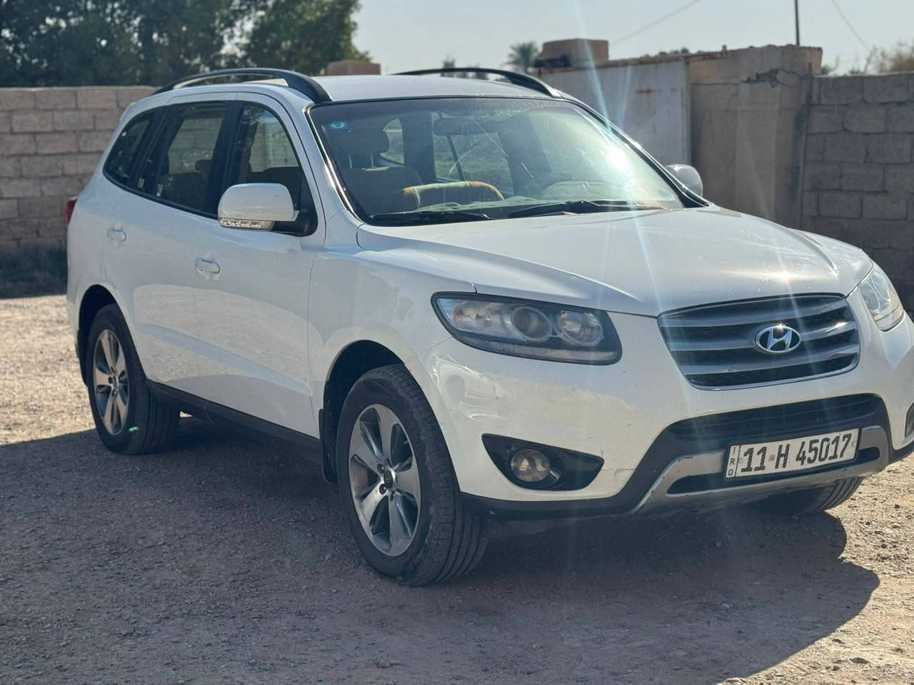 السلام عليكم
سنتافيا 2012 الشركه العامه مكفوله 
محرك 6 سلندر 7 راكب فور ويل سويج
سياره جاهزه وبدون نواقص 
العنوان بغداد السيديه
السعر 160
للاستفسار ***********
