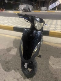 ماكس عدلة • سلف • ختم واحد