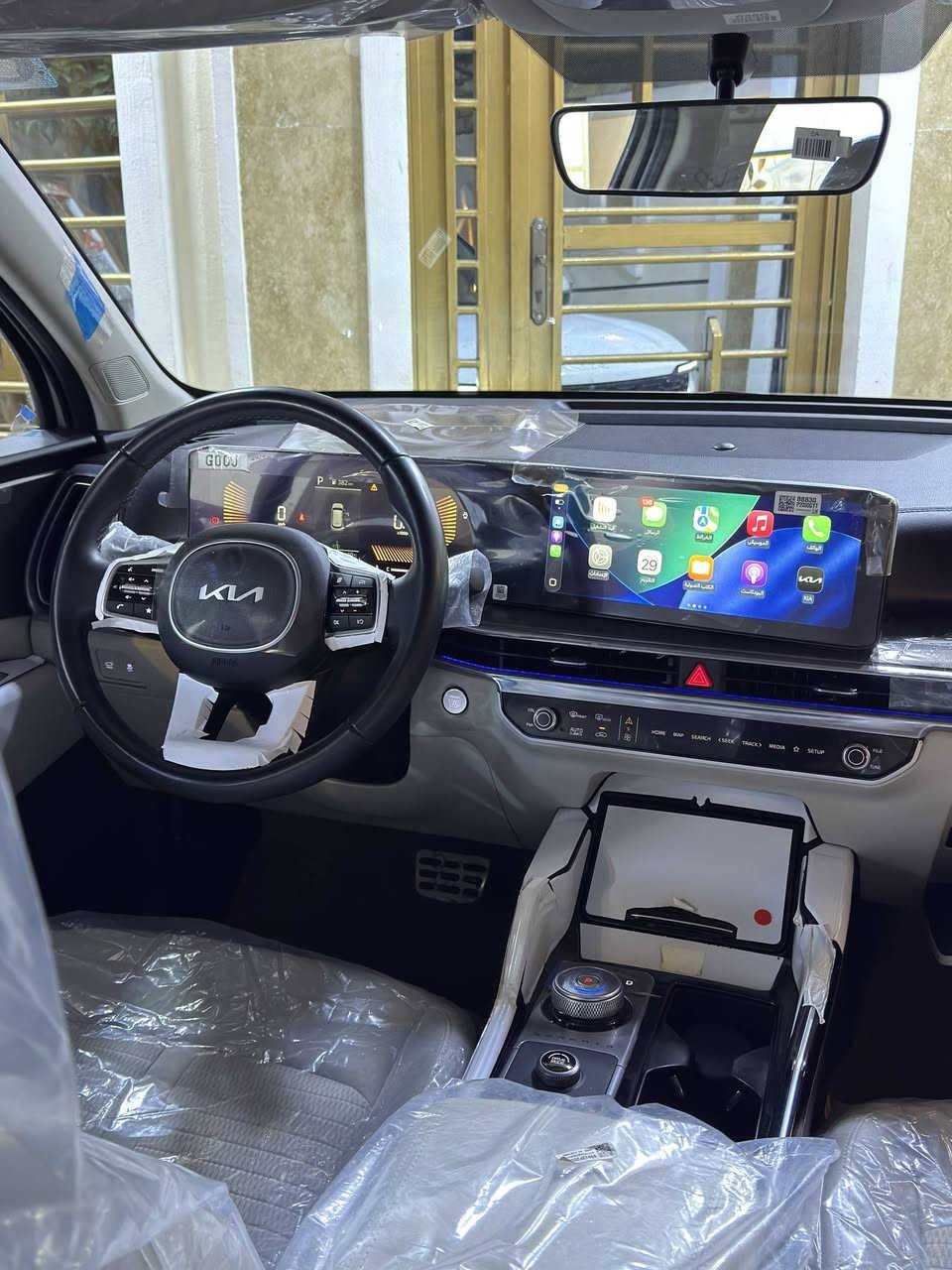 السلام عليكم سورنتو موديل ٢٤ خليجي الدولية ماشية ٩
بيا بارد مقدار اصبعين باب خلف صدر جداً بسيط باقي مكفول كفالة عامة 
ستة سلندر 
ويل ٢٠ مرغوب 
رقم بغداد الجديد بأسمي
مكان بغداد 

الأستفسار ***********
