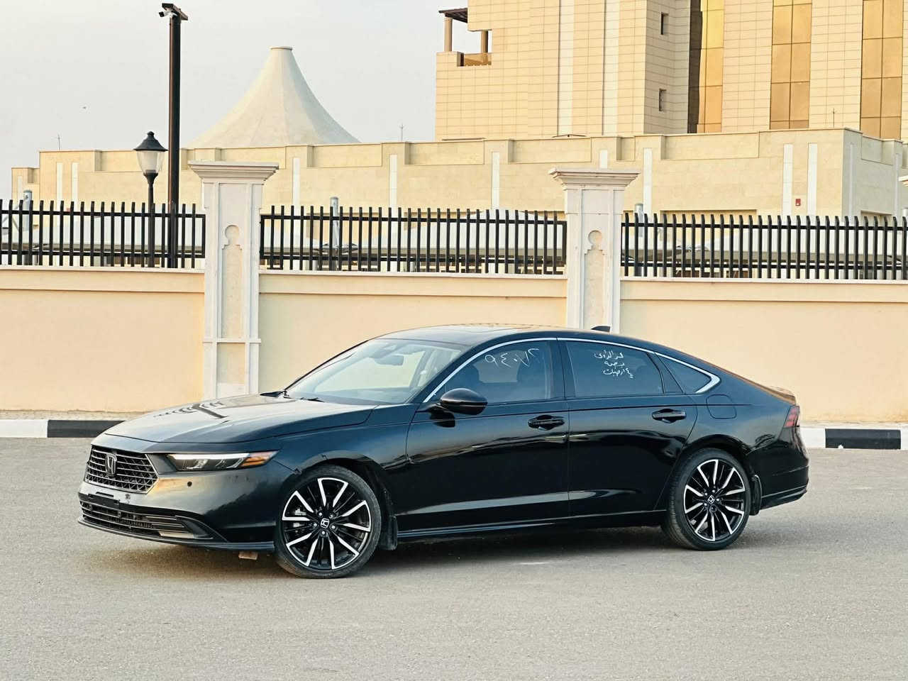 اكورد تورنك 2024 هايبرد
فول مواصفات للأخير 1/1 

تدفئة وتبريد بالكراسي 

رادارات 

حساس امامي وخلفي 

ماشيه 33 الف كيلو 

الايرباكات طاكه 

السياره بدون دواخل نهائي والراديتر بلادي ممبدل 

( صبغ بنيد وشبر بجاملغ السايق وبيها بارد بسيط ) 

السعر 19000$ وبي مجال السياره دخول جديده جاهزه بدون نقص صفر مسج 

***********
