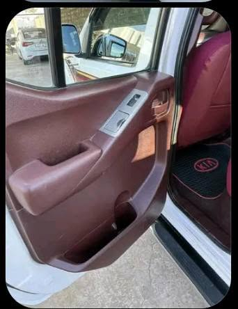 سلام عليكم بيكم نيسان نيفارا سياره خير من الله ما متعوبه سياره كفاله عامه بيها كم مكان بارد محتوح بس لكاز كيت لعنوان بغداد التاجي خلف منشاه نصر سعر 120ورقه قفل للتواصل والاستفسار ‏‪***********‬‏
