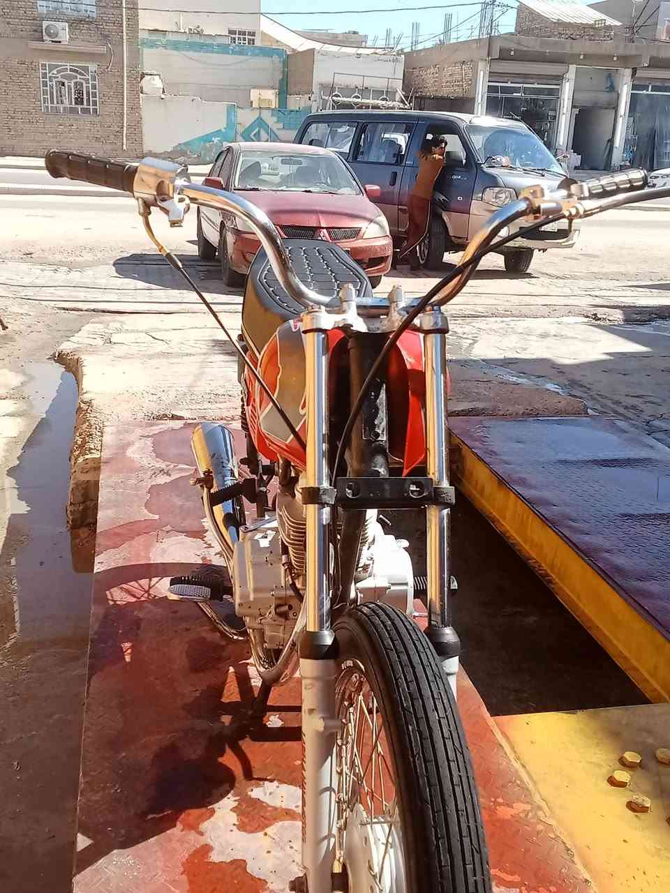 السلام عليكم دراجه اربعه قير نامه موديل 21 اوراق كامله مكينه ما مفتوحه مكينه حلوه ناعمه لا تدخن ولا صوت
دراجه قاعده حلوه عاوزها بس راسطه مكاني النجف سعرها 500 وبيها مجال
***********
موجود واتساب
