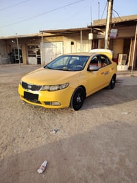 فورتي للبيع 2012نضيفه كلش رقم انكليزي بغداد حادثه جاملغ خلفي مال امريك...
