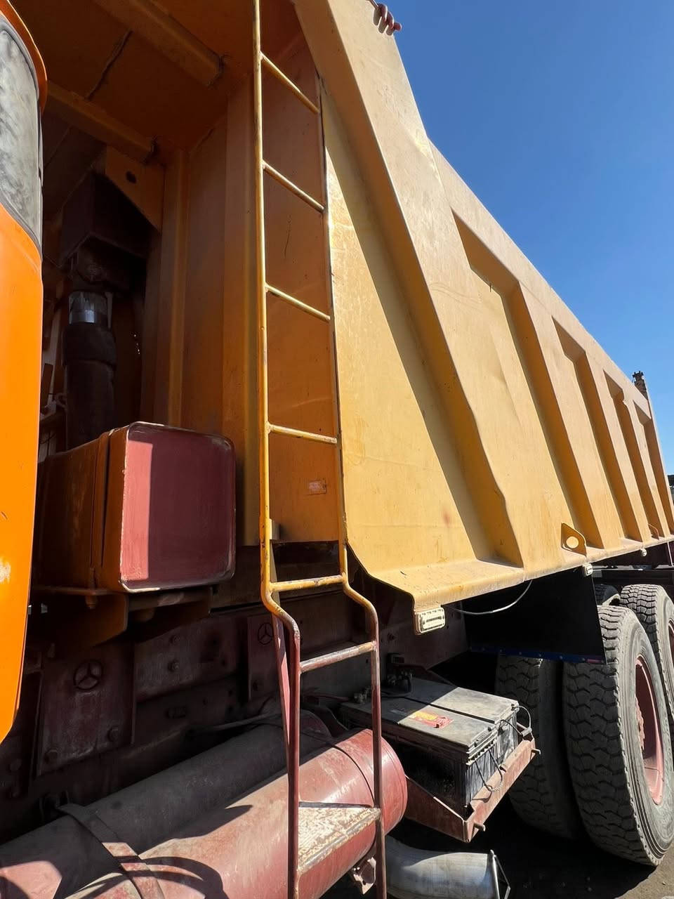 بدي مال البي لماني البيع الاستفسار تصال ***********
