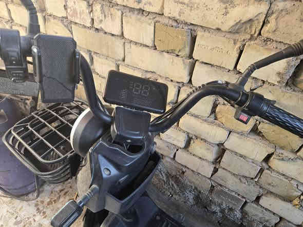 السلام عليكم دراجة شحن للبيع نظيفة وغراضها كاملة اربع بطاريات  ،  مكاني بغداد السعر 325 وبي مجال للشراي
للاستفسار اكثر تفضلوا خاص او مراسلة عالواتساب ***********
