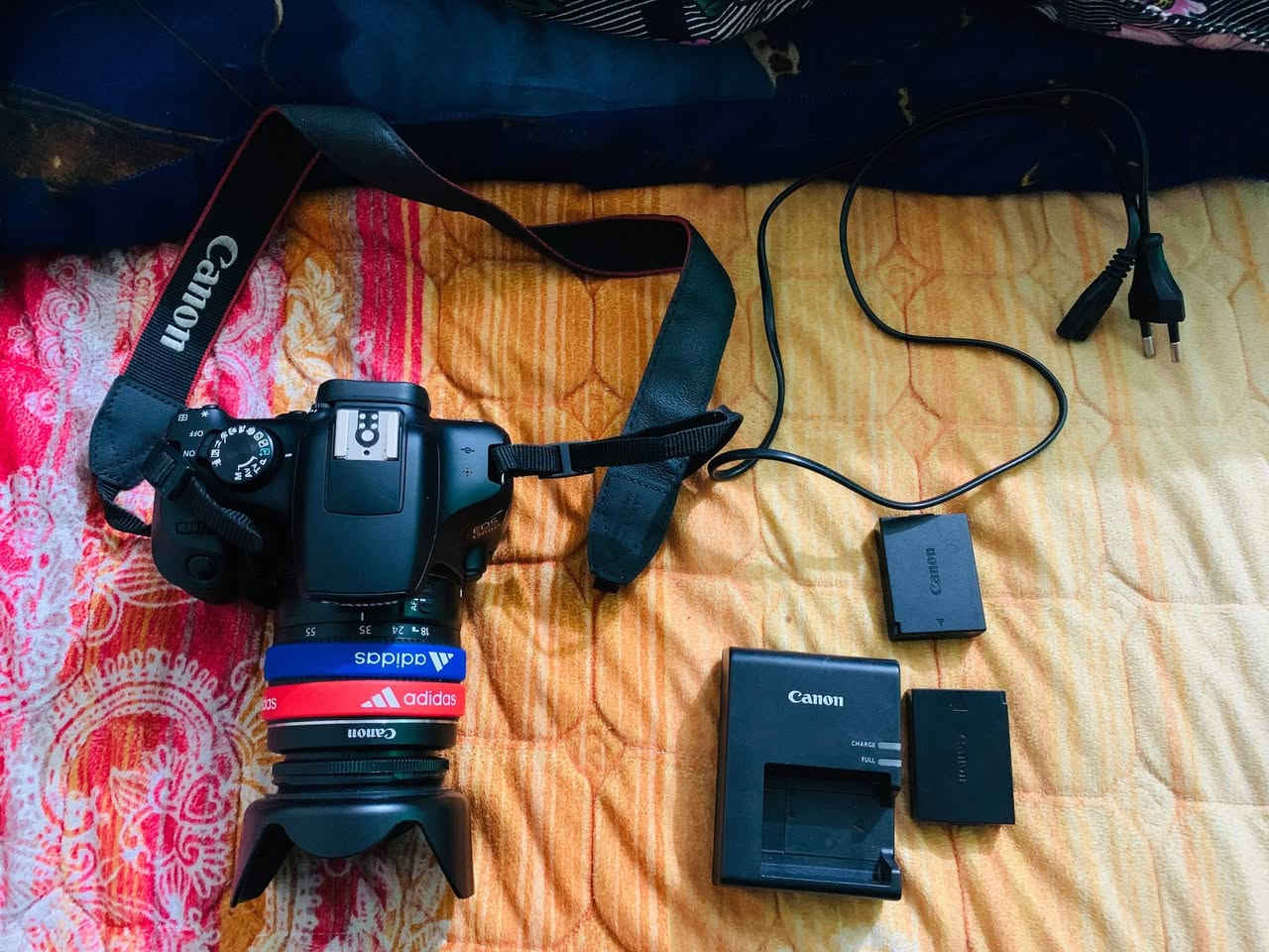 سلام عليكم كامرة كانون 3100D

حزام كتف 

بطاريتين

شاحنة اصلية 

مراوس دراجة شحن مكاني الدورة


**إذا كنت صاحب هذا الإعلان وتريد حذفه لأي سبب، رجاءا أرسل رسالة إلى الدعم الفني**