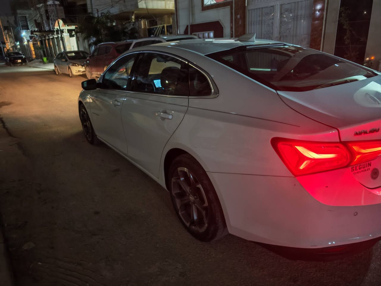 شيفروليه ماليبو للبيع موديل 2022
فئة LT

مواصفات

كير اوتوماتيك و عادي 7 نمر

تشغيل بصمه

تشغيل عن بعد

ابواب بصمه

صندوق بصمه

رادار امامي

تحديد مسار

تبريد مركزي امامي و خلفي

تبريد تحكم جهتين منفصل

مقاعد هیتر

مقعد كهربائي

هندبريك بصمه

اوتو ستوب بصمه

شاشه ايباد جبيره

نظام car play \u002B Android

مسجل Aux USB Bluetooth Cable

کامره دواره

تحكمات ستيرن جهتين

تحديد سرعه

بلاجكتورات ليد

مرايا كهربائيه

نظام تراکشن مانع الانزلاق

نظام ECO اقتصاد البانزين شاشه عرض الاعطال

العنوان : النجف الاشرف 
للتواصل : ***********
