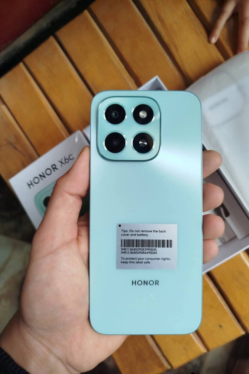 هونر X6c احدث اصدار
جهاز جديد مستخدم اسبوع
ذاكرة 128 ،، ملحقاتة كاملة
(السعر 160) العنوان المشراك


**إذا كنت صاحب هذا الإعلان وتريد حذفه لأي سبب، رجاءا أرسل رسالة إلى الدعم الفني**