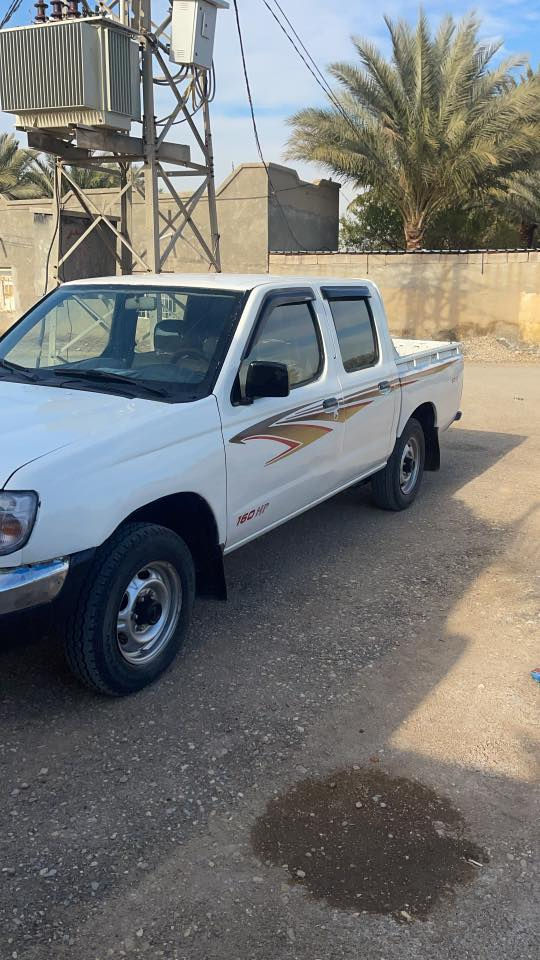 مزاد ٢٠٠٤سياره ماشيه ٢٠٠الف جديد كفاله من كولشي عده صبغ القرص واصل للمرور  سياره مذب عليهه الف  السعر ٦٥وبيهه مجال ***********
