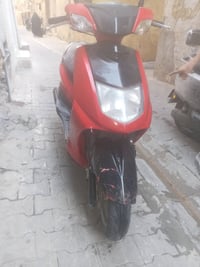سكنس ياباني نثية سلف هندر كهربائيات كلها شغالة سعرها ٢٥٠ الف مكاني باب...