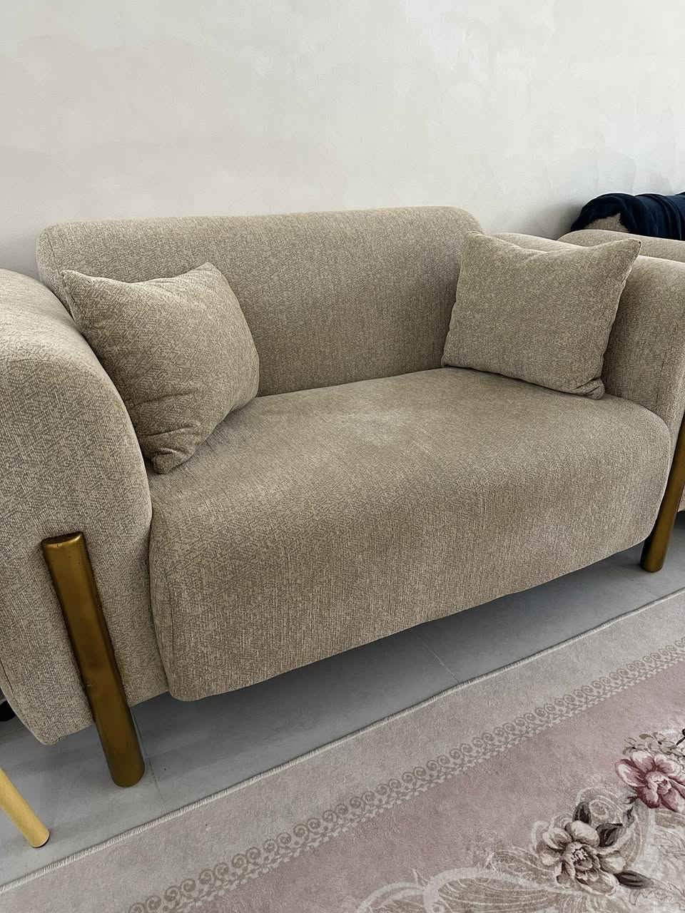 تخم ١٠ مقعد سبرنك ضغط عالي جديد استعمال شهر سعر الشراء مليون وربع سعر البيع مليون قفل


**إذا كنت صاحب هذا الإعلان وتريد حذفه لأي سبب، رجاءا أرسل رسالة إلى الدعم الفني**