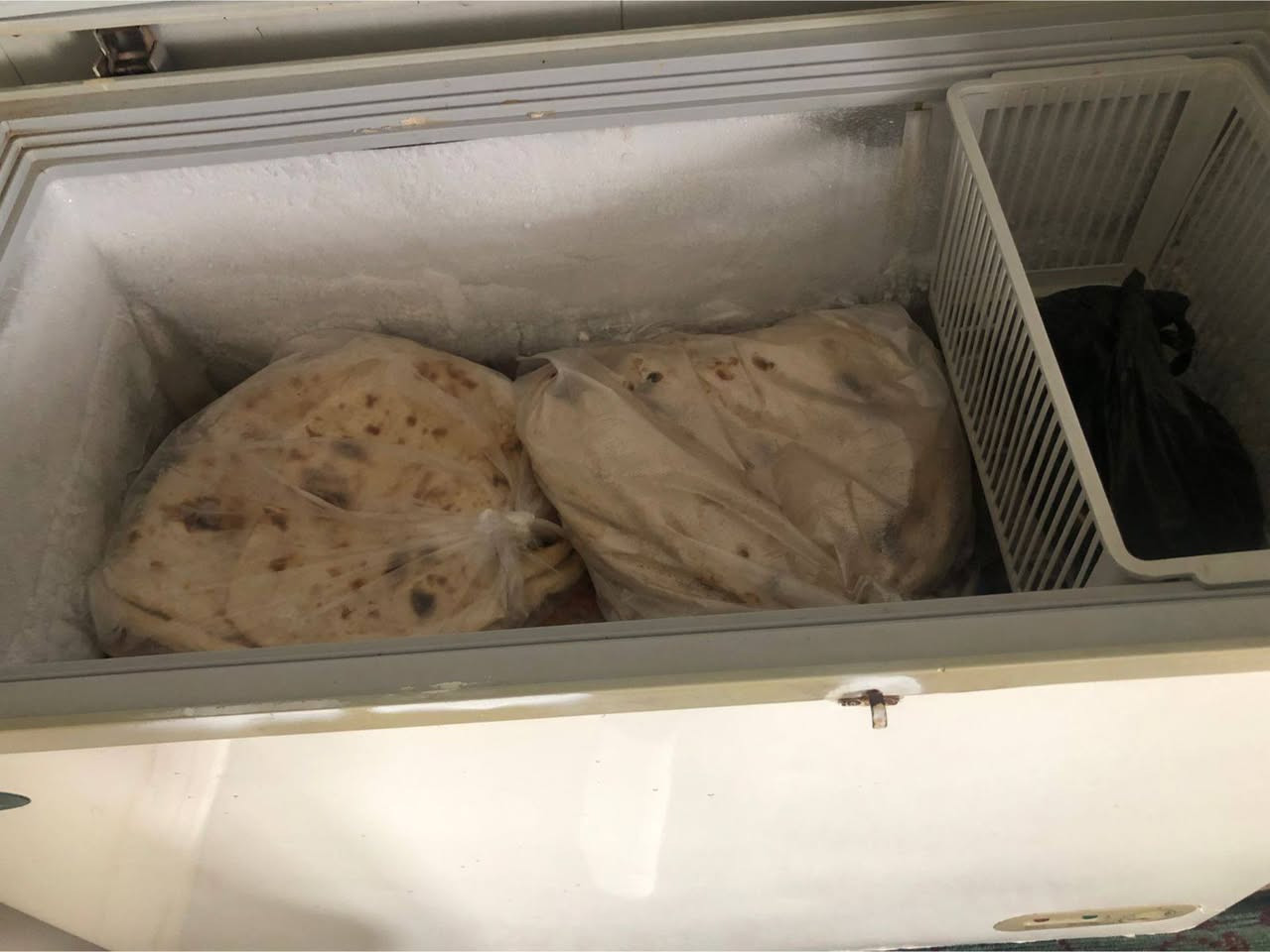 مجميده للبيع حجم 12 قدم سعر 75الف ومجال عنوان مخيم قادي ***********
