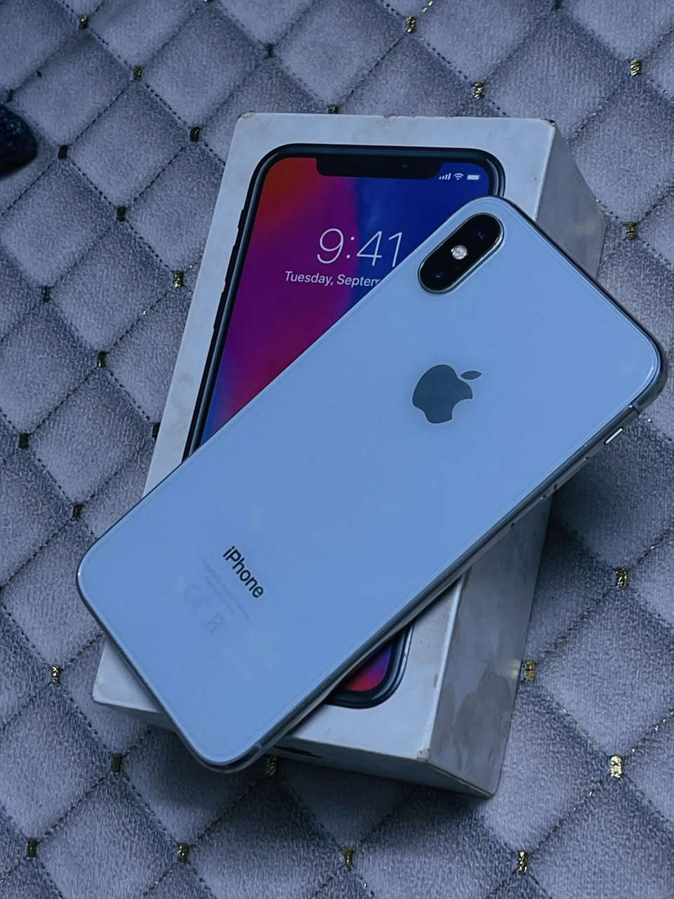 ايفونX مبدل فقط شاشه ذاكره64 بطاريه 82 بلاديه ممبدله جهاز مضموم وكارتونه ويا فيس ايدي واكف جهاز كله شغال تجي تفحص نت تصال كامرته هزاز كله شغال سعر 130 بي مجال بسيط قليل حك جيه بغداد مدينه الصدر***********
