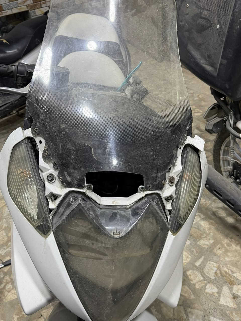 السلام عليكم سلفر ونج لبييع الدراجه نضيفه لا صوت لا تبخير صالنصه رياضي بيهه شلعه تشك الكاع بيهه نقوصات قليله السعر 11 وبيهه مجال عنوان بغداد


**إذا كنت صاحب هذا الإعلان وتريد حذفه لأي سبب، رجاءا أرسل رسالة إلى الدعم الفني**