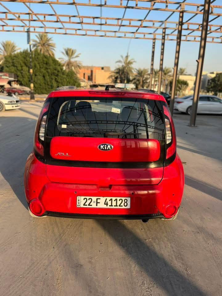 سول خليجي 2016 فول الفول
السيارة خليجية رقم شمالي، تريد وكالة وتريد تحويل.
فول مواصفات ، مكينة 2000، دوش، بصمة، حساسات، شاشة كبيرة، 3 وضعيات قيادة، داخل لونين أسود وأبيض.
السيارة نظيفة وحلوة، أحلى من صور.
بيها طخة فوق البنيد وبارد بالباب، باقي كفالة مكينة كير مكفولات 
العنوان: الديوانية
***********
