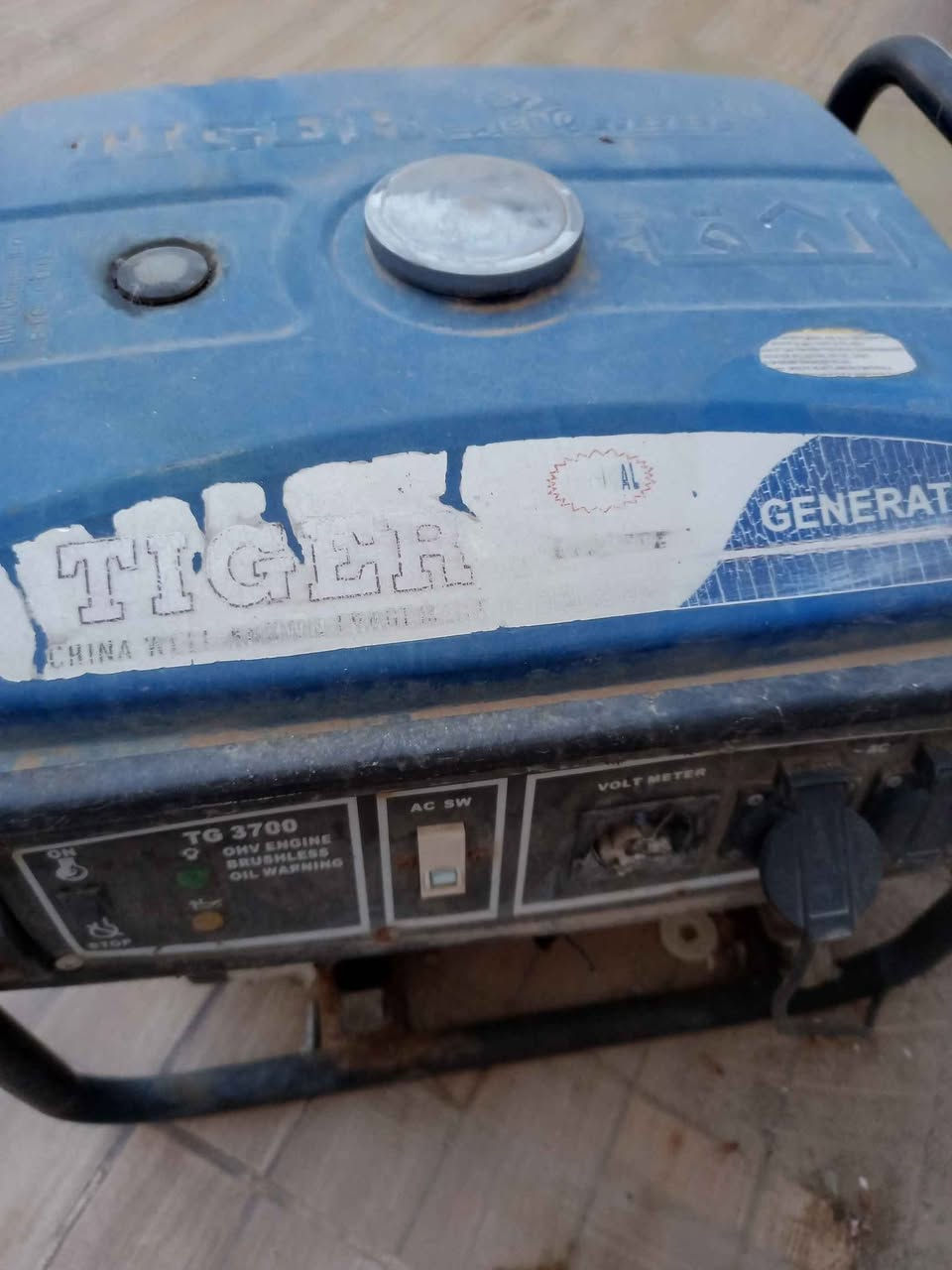 مولده للبيع كلشي مابيها شغلها شويه اشتغلت وكفت للامانه ماعرف شنو بيها ابيعها فحم السعر ٧٥ الف ١٢ أمبير اريد اخلص منها الي يفيده يجي ياخذه كركوك, العراق


**إذا كنت صاحب هذا الإعلان وتريد حذفه لأي سبب، رجاءا أرسل رسالة إلى الدعم الفني**