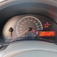 نيسان صني موديل 2020باسمي ماشية 77الف بدون تبديل بدون صبغ بس بارد الغد...