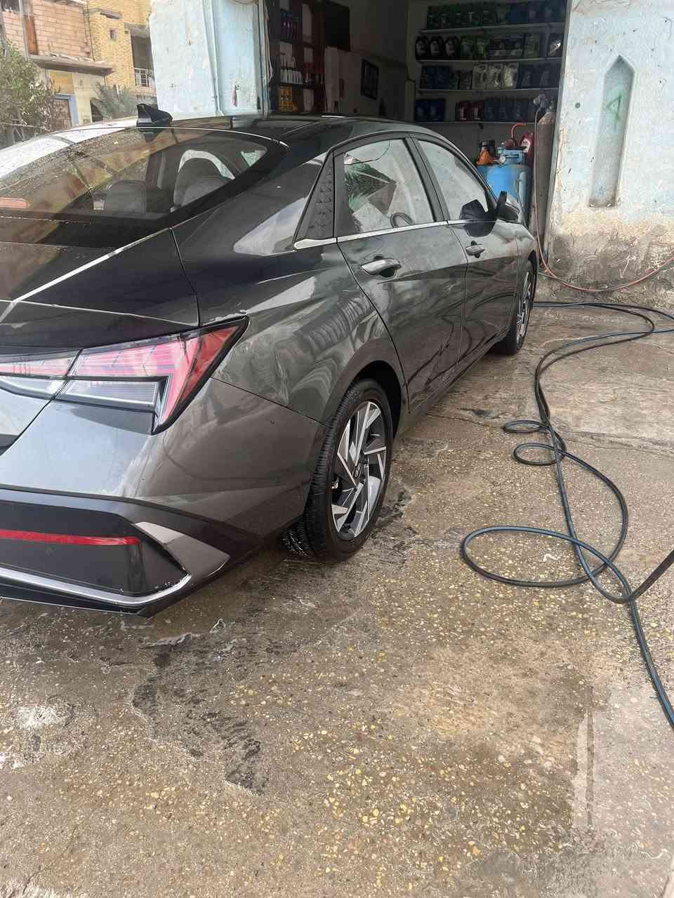 هونداي 24 ماشيه 17بيهى صفحه صبغ رقم شهداء ذي قار *********** لا تراسني خابرني وبيك خير ودلل سعر مناسب
