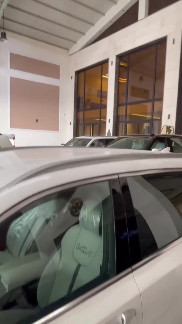 🏎️سورنتو 2025+خليجي +ضمان أكدال +ماشيه 14الف +مرقم بغداد +مكفوله كفاله عامه +تحويل ثاني يوم +كير ماوس دبل كامره ويل حجم 20+الداخل مدوشم كامل +محرك6سلندر🏎️+كراسي كهرباء +جنطه كهرباء ⚡️ الاستفسار -***********📞+عنوان بغداد -الرصافه-معارض النهضه
