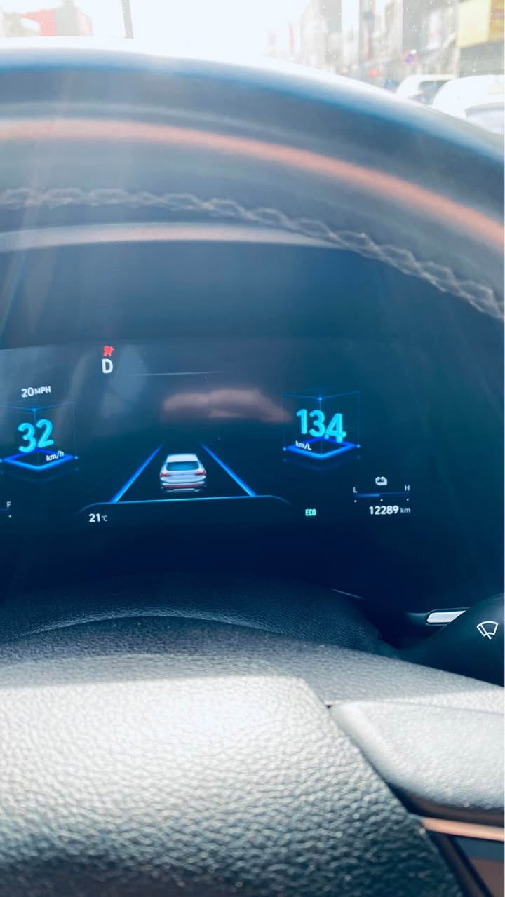 السلام عليكم 
هوندا سنتافيا 
موديل 23
السيارة هاي ابرد زيرو فقط ماشيه 7500 
رادار امامي 
رادار خلفي
رادار جانبي
أشاير للمريء
حساس خلفي 
سياره وارد امريكي
سيارة حادثه جدا خفيف 
إرباك كشن سائق فقط
السياره بيه سونار مع الصور 
سعر السياره 19000
مكان السياره الاعضميه 
رقم الهاتف ***********
وبيه مجال بغداد, العراق
