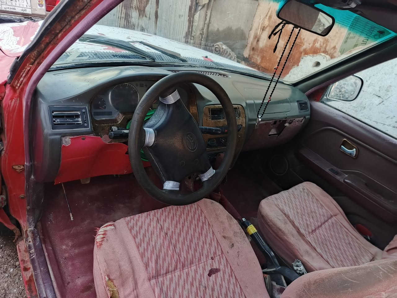 بي كم دبل غمارة دير 2010 راعية ماواصله للبيع او مراوس سعر 20 وبيه مجال مكينه اول ماشقل دخن وتقطع كيره شرط حداديه نص عمر كهرباياته عوزه ترتيبات ***********
