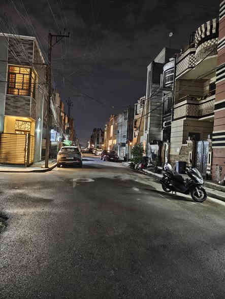 تحيه طيبه السلام عليكم
دار للبيع مساحة 100 واجهه 5 نزال 20
بناء حديث طابقين يقع في بغداد حي جهاد 
مقابل شقق حي صدام الامن الوطني محله 883 
قرب شارع مولدات قرب ملعب كاتبن 
بنا حديث طابق اول كامل طابق ثاني يحتاج تكمله 
ملك صرف طابو صالح سكن 
قريبة على شارع منطقه كامل خدمات 
يوجد فديو يراسلني واتس اب 
أي استفسار 
***********
