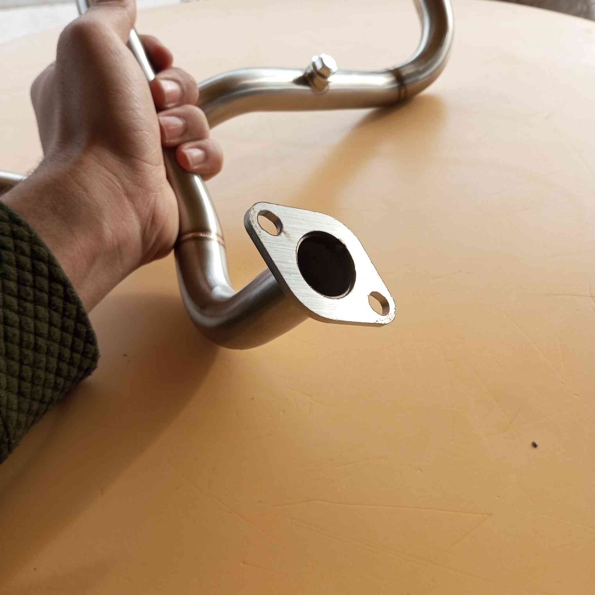 بواري صلنصة ستيل جديد ما مستخدم امزون سعرهن 45 مع التوصيل كافة المحافظات ***********
