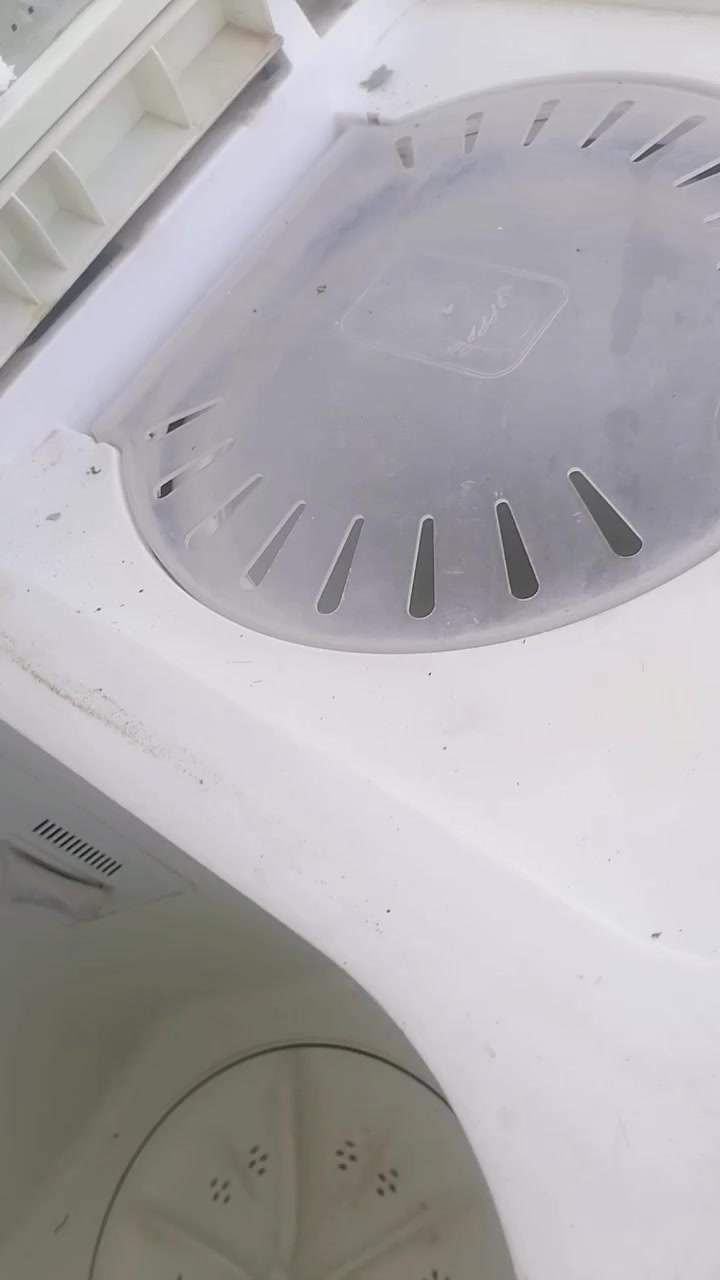 السلام عليكم
مكلفه بالنشر للبيع غساله ما داخله تصليح بسعر ٥٠


**إذا كنت صاحب هذا الإعلان وتريد حذفه لأي سبب، رجاءا أرسل رسالة إلى الدعم الفني**