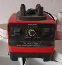 مكينة خلاط • أجهزة منزلية