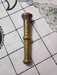 يده هاون اصليه قديمه جداً قياس 21سم  للبيع ‏‪07778548663‬‏