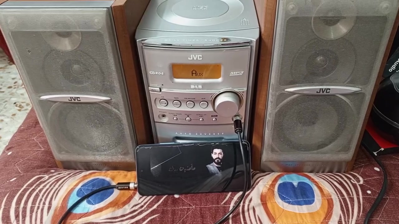 السلام عليكم متاح سستم صوت من ماركةJVC كامل مع السماعات يشغل راديو ومسجل واواكس وسيدي السعر ٧٠الف مكاني بغداد الشعلة وعندي خدمة توصيل داخل بغداد فقط


**إذا كنت صاحب هذا الإعلان وتريد حذفه لأي سبب، رجاءا أرسل رسالة إلى الدعم الفني**