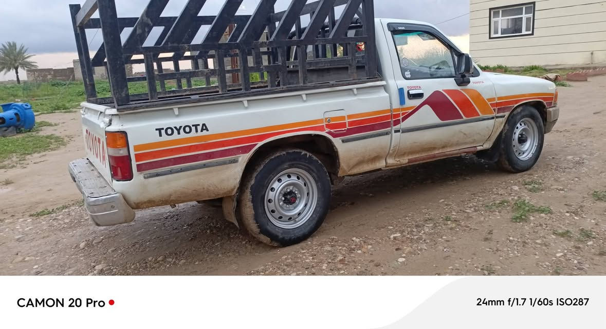 السلام وعليكم للبيع بيكم موديل 93رقم صلاح الدين الماني سنويه لل 2027 شرط التحويل وشرط كير ومحرك وشاصي وكسل خير من الله السياره مصبوغه عام جماليه مكان السياره  العضيم ديالى السعر 45وبيه مجال لشراي ويرهم مراوس حسب القناعه الهاتف 
***********
***********
مامتواجد عل فيس واني مكلف بل نشر
