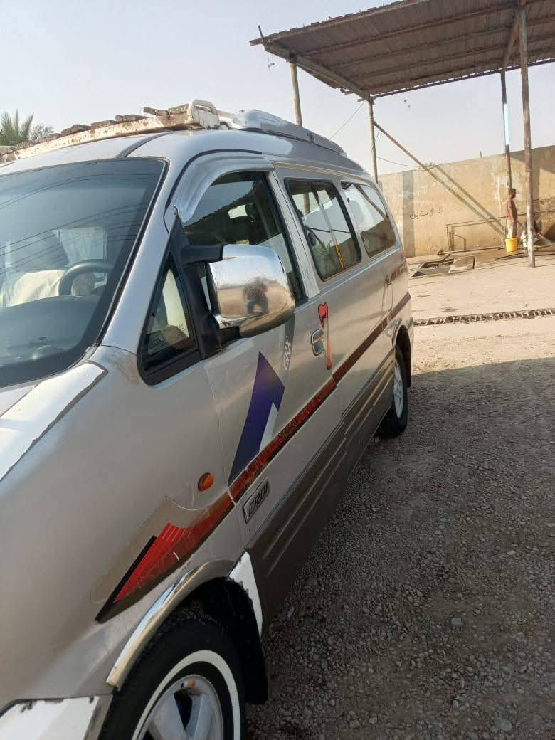 السلام عليكم  للبيع... صلاح الدين..ألماني..أوتو محرك جديد كهربائيات شغاله تخم تاير..تبريد مشحنت غاز بعد تبديل المحرك..سنويه ل٢٨ تحويل مباشر الباقي مثل مموجود تكلب وتقنع وتشوف خير...السعر ٦٥
...***********
